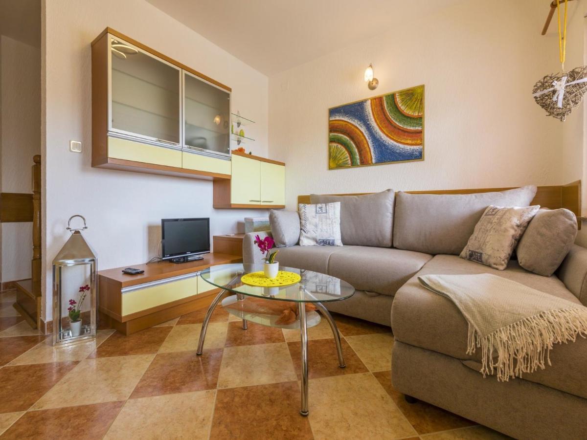 House Haus Rosa Βίλα Dramalj Εξωτερικό φωτογραφία